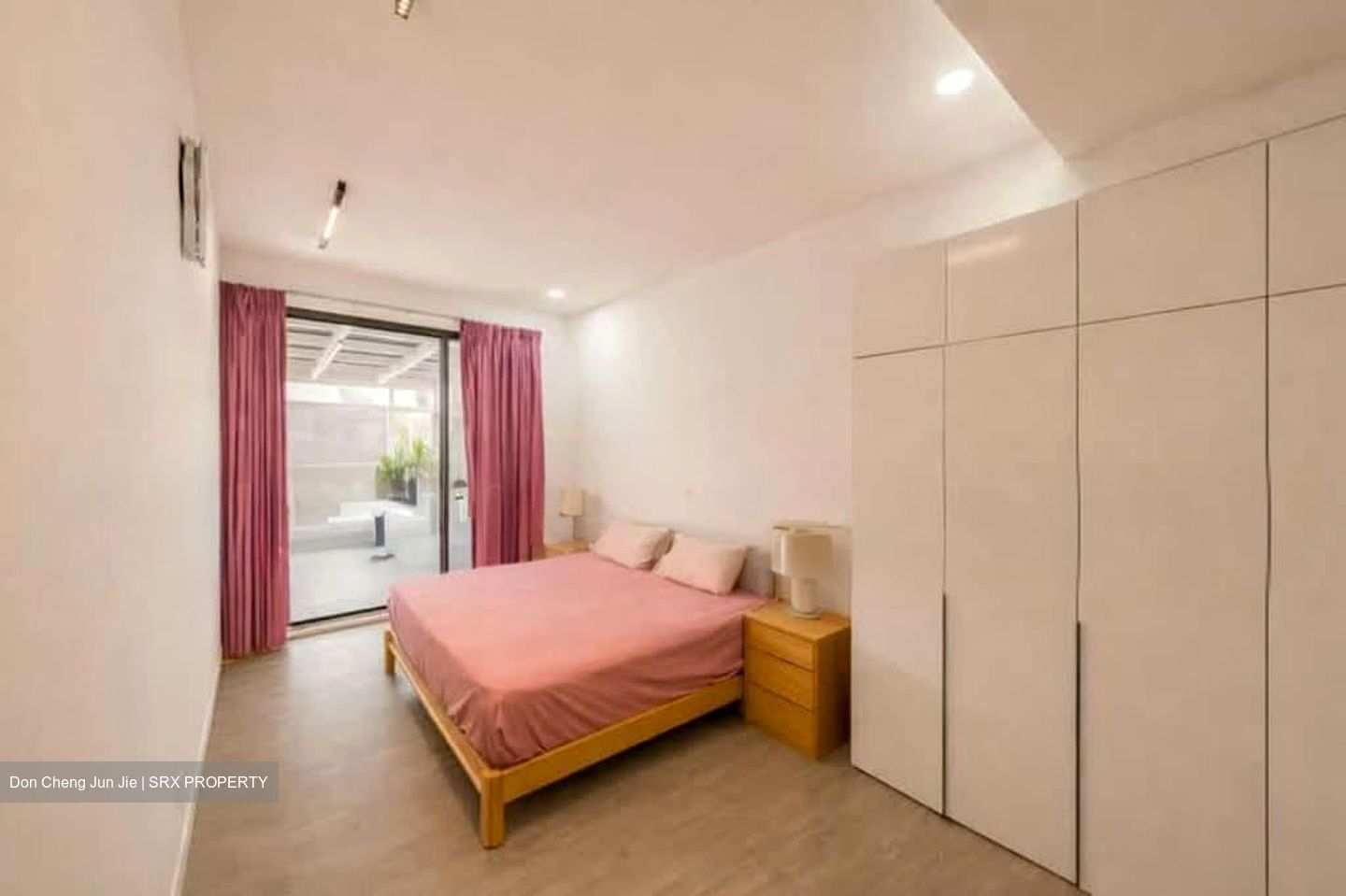 Daisy Park (D13), Terrace #563519461